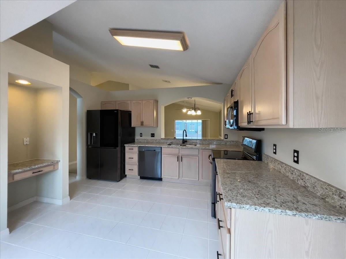 218 Langford Park Drive – photo 3