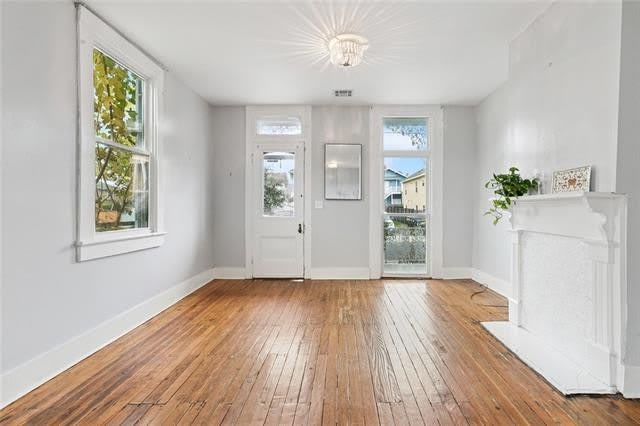 2415 AMELIA Street – photo 5