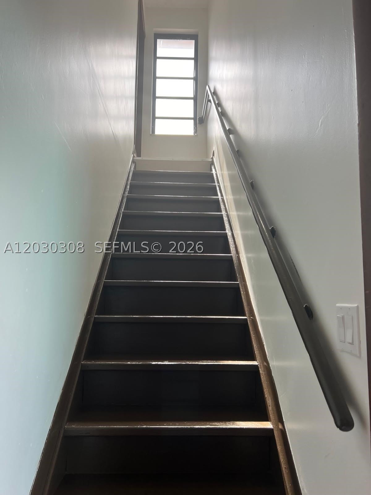 321 SW 71st Ave – photo 2
