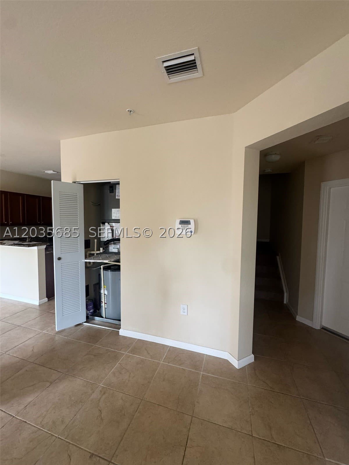 8900 NW 97th Ave – photo 5