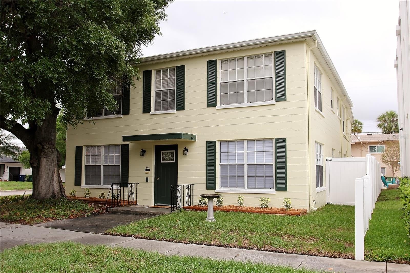 201 COMO Street – photo 2