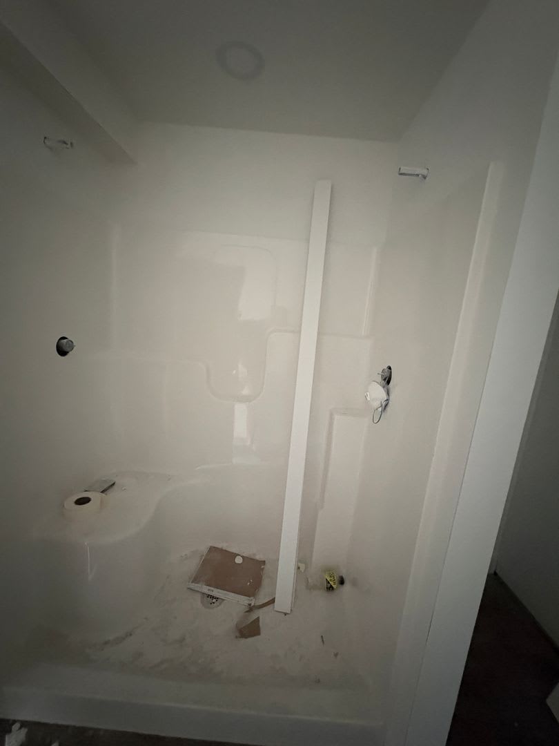 Newly Build 3 bedroom 2 bathroom Home: Pre-leasing for Mid Sept. Move-in. – photo 4
