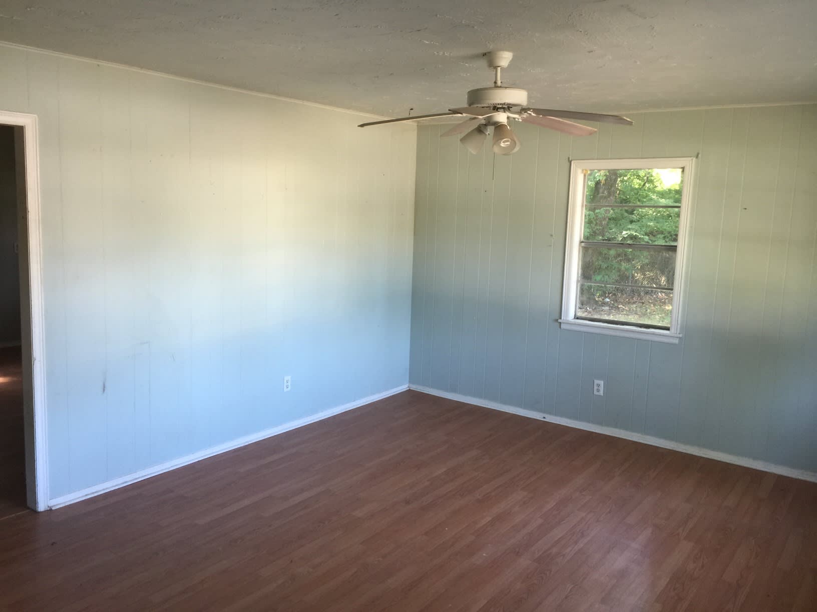 110 Perry ST – photo 3