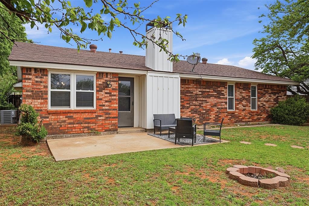 10316 Glascow Drive – photo 2