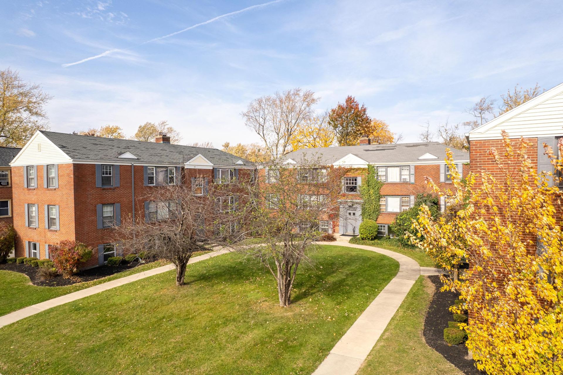 Highland View Apartments – photo 1