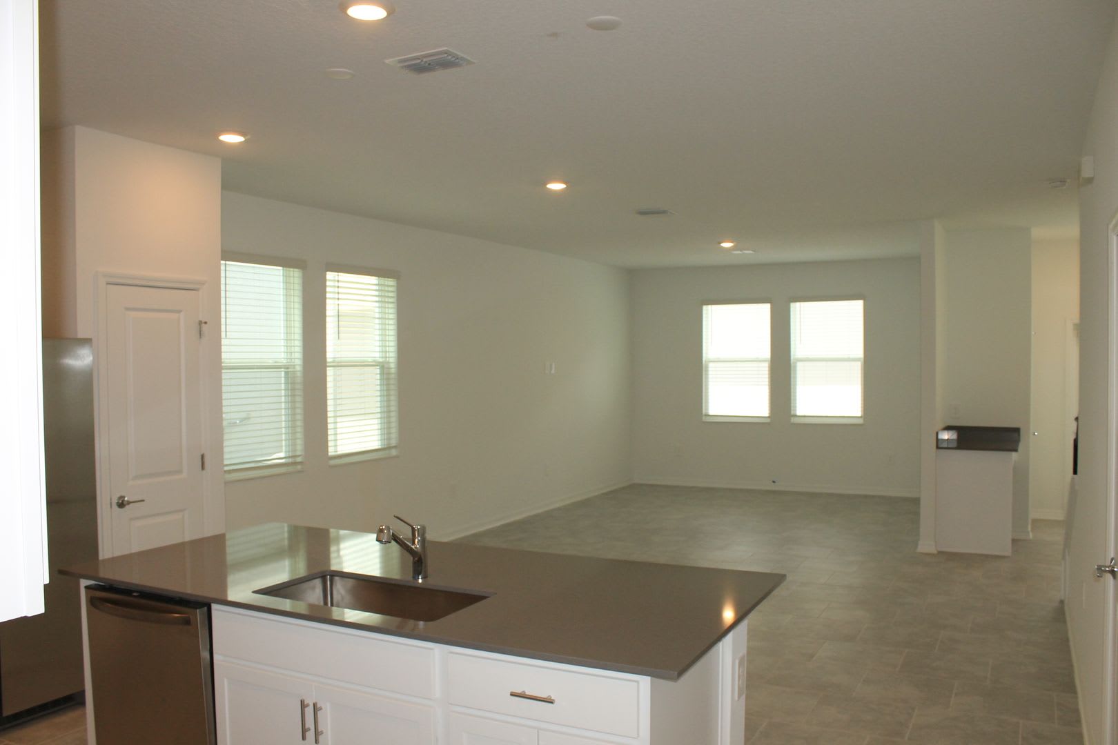 BEAUTIFUL NEW 3 bedroom 2 ½ bath Home with a 2 Car Garage and Den/Bonus Room. – photo 5