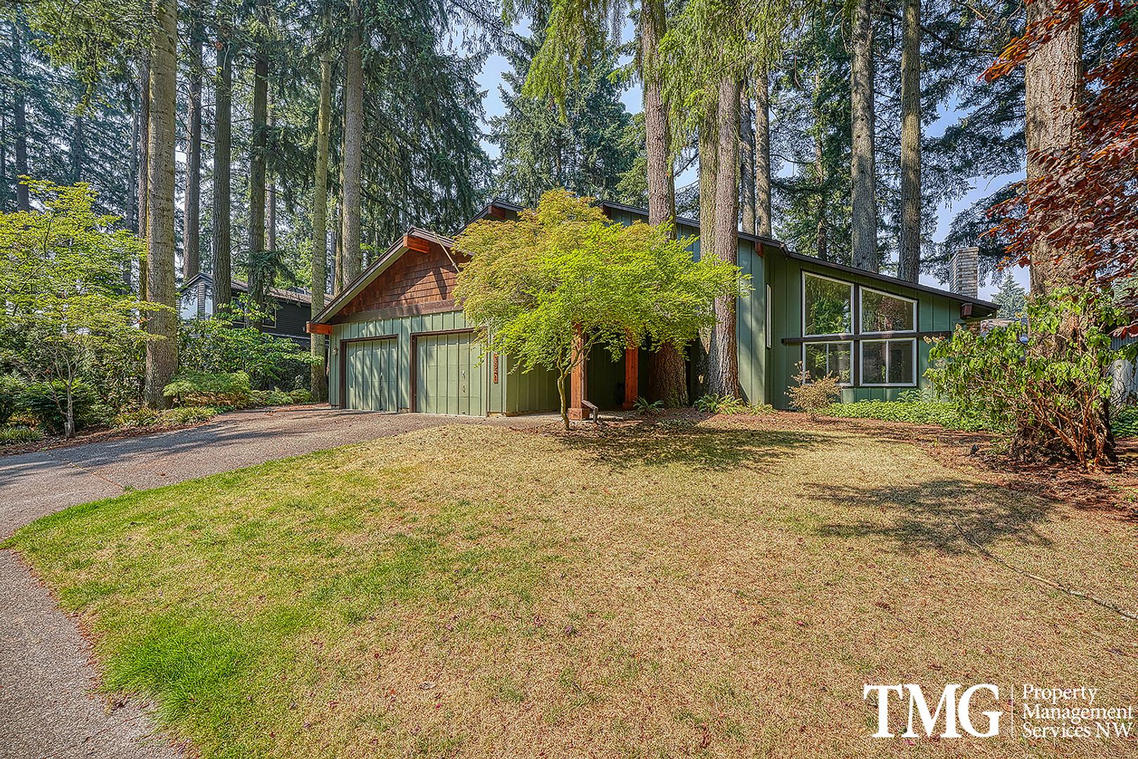 3 BD Hillsboro Home with Large Primary Suite & Outdoor Living – photo 2