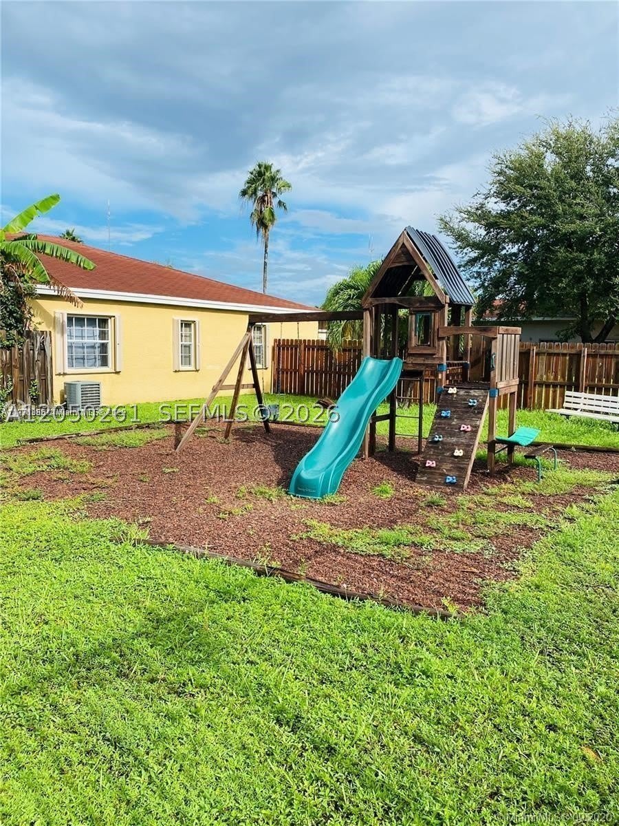 21250 NE 9th Ct – photo 5