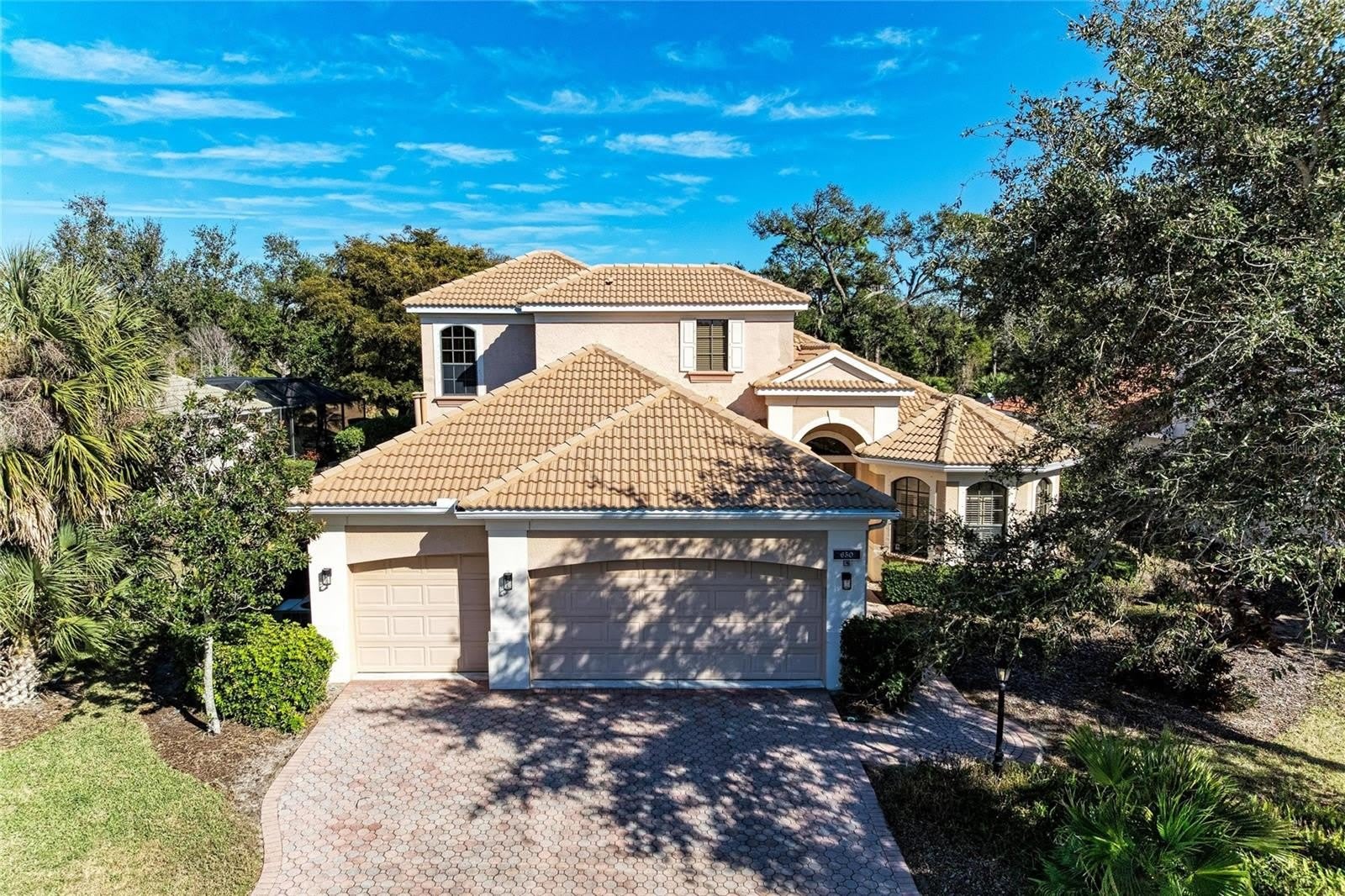 650 CRANE PRAIRIE Way – photo 5