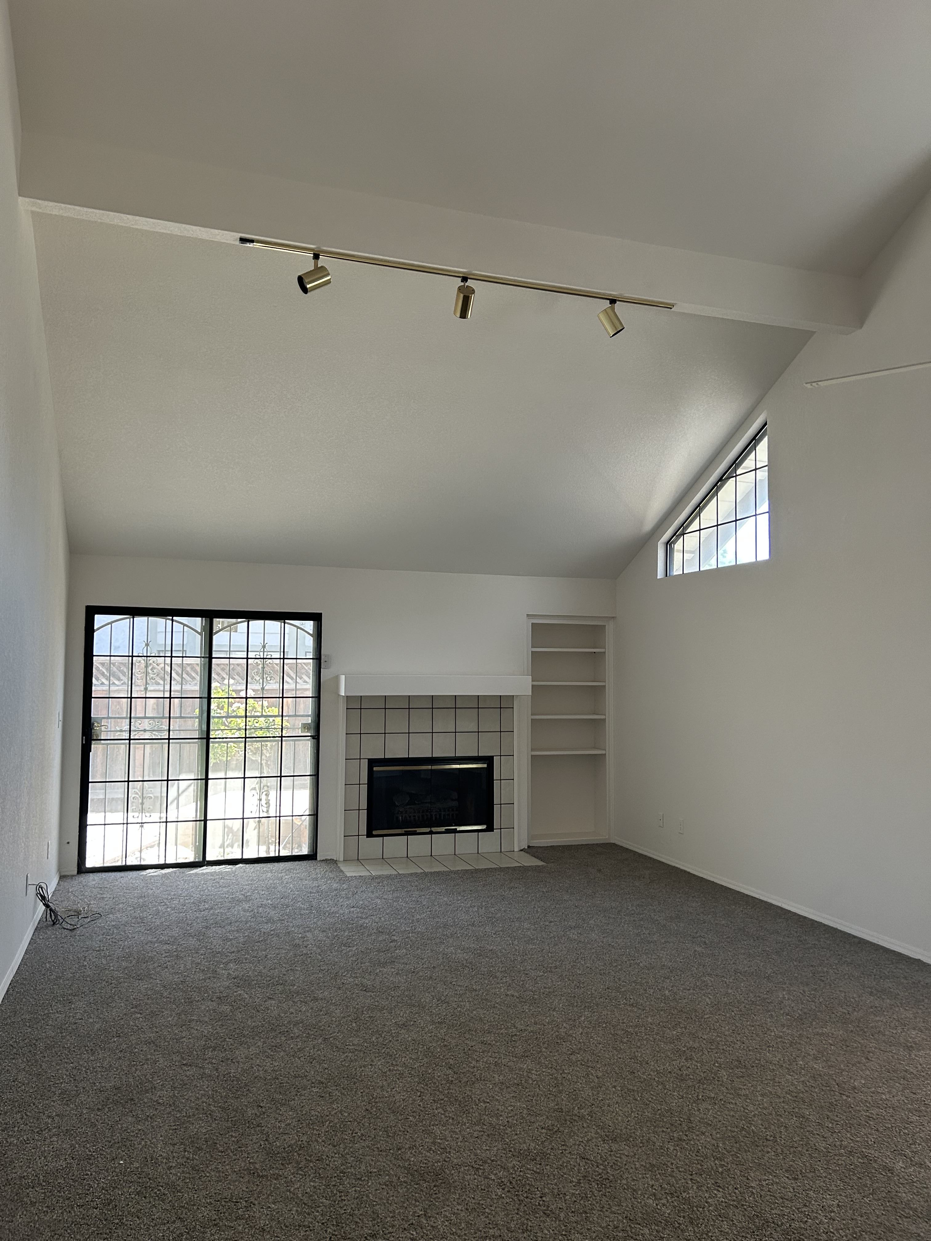 1229 West Bullard Avenue – photo 1
