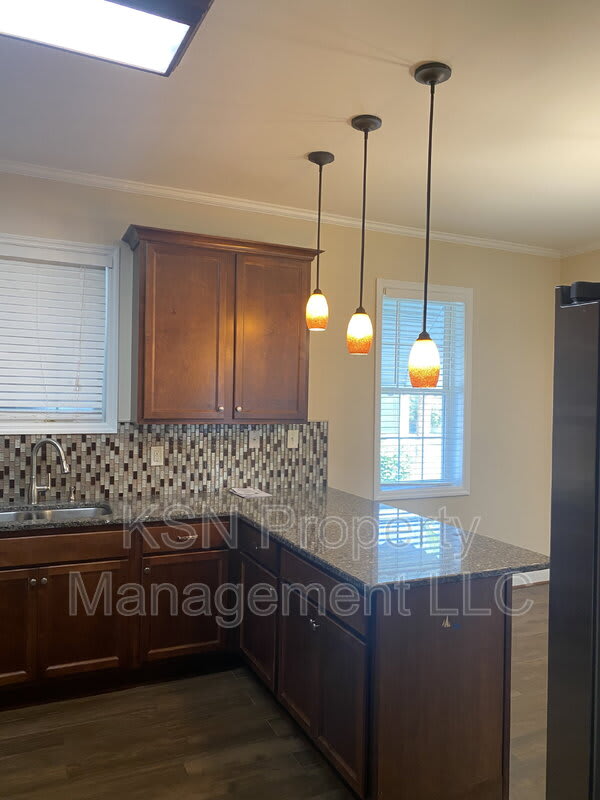 1509 Ott Street – photo 4
