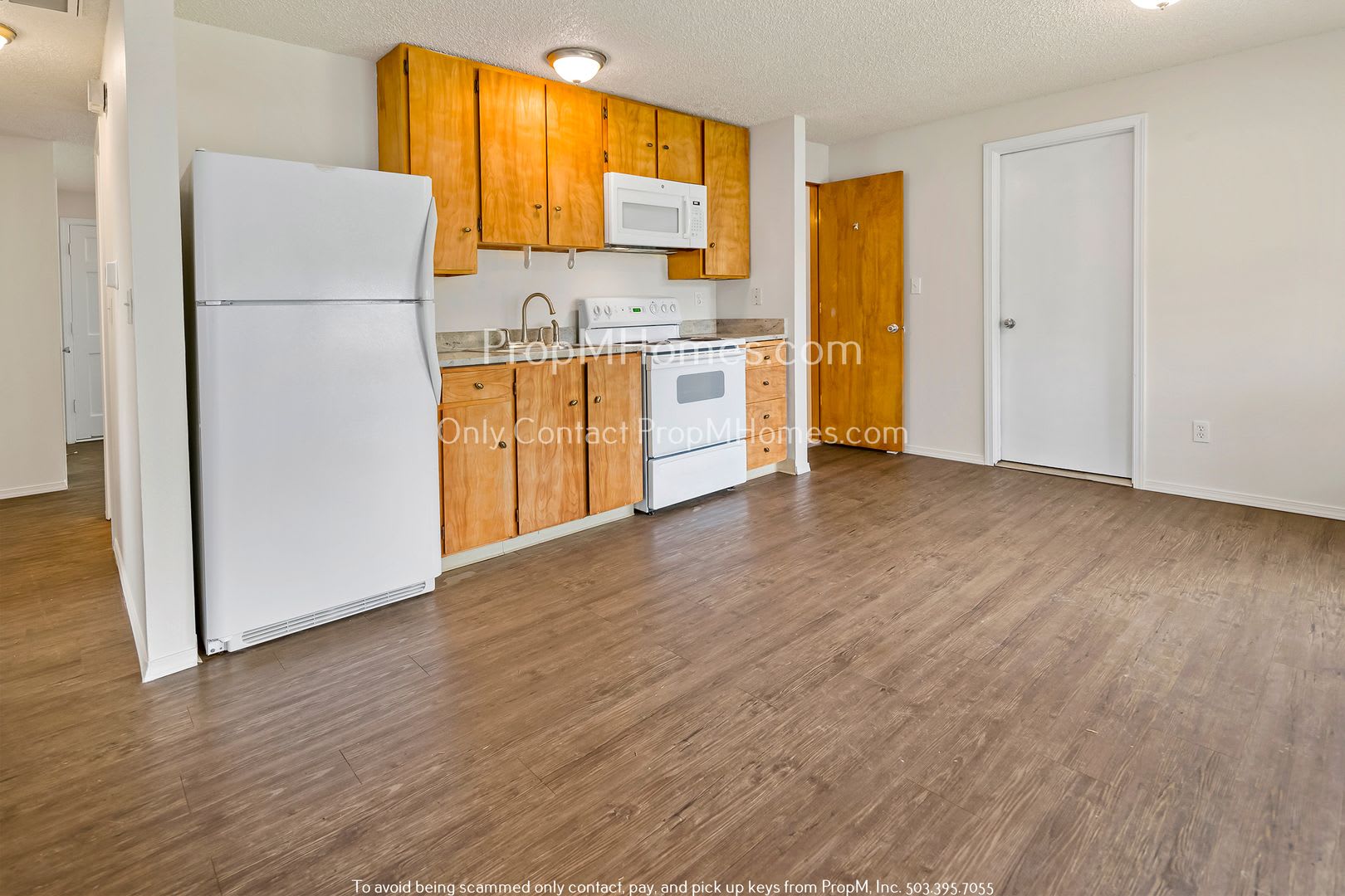 Three-Bedroom Home with Huge Yard in Hazeldale! – photo 5