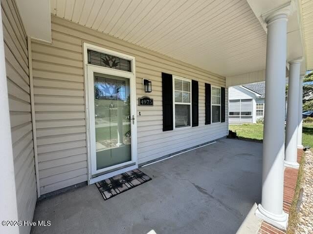 4975 N Hampton Drive SE – photo 2