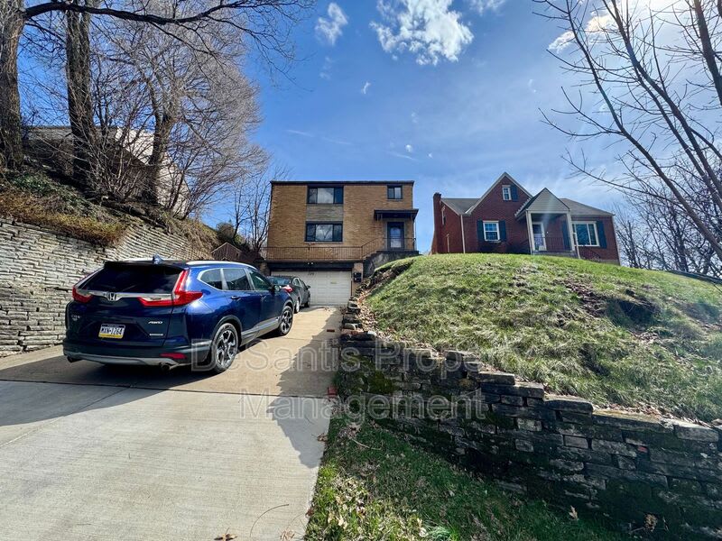 229-231 Marylea Avenue – photo 2