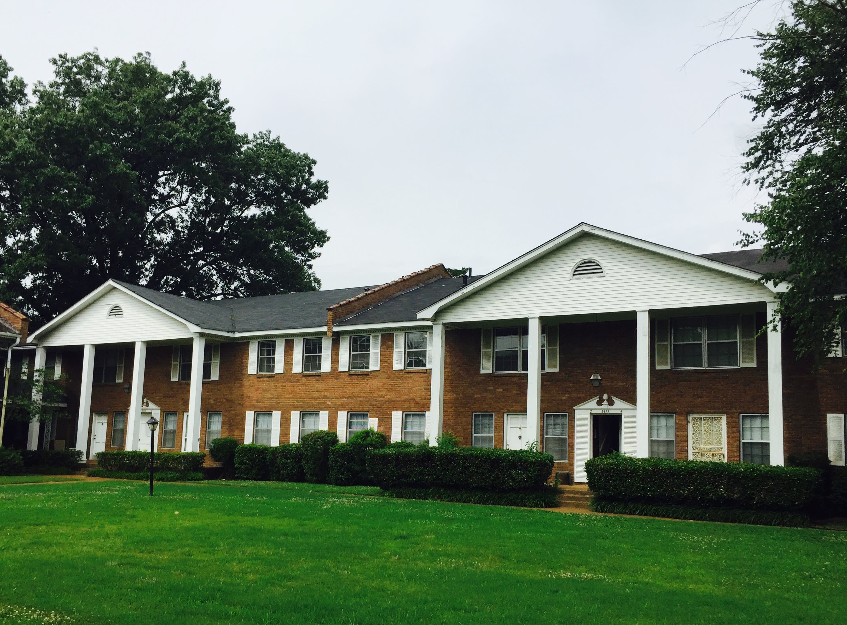 1026 Harrison St – photo 3