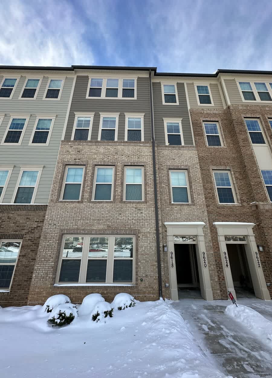 9620 Fields Road – photo 2