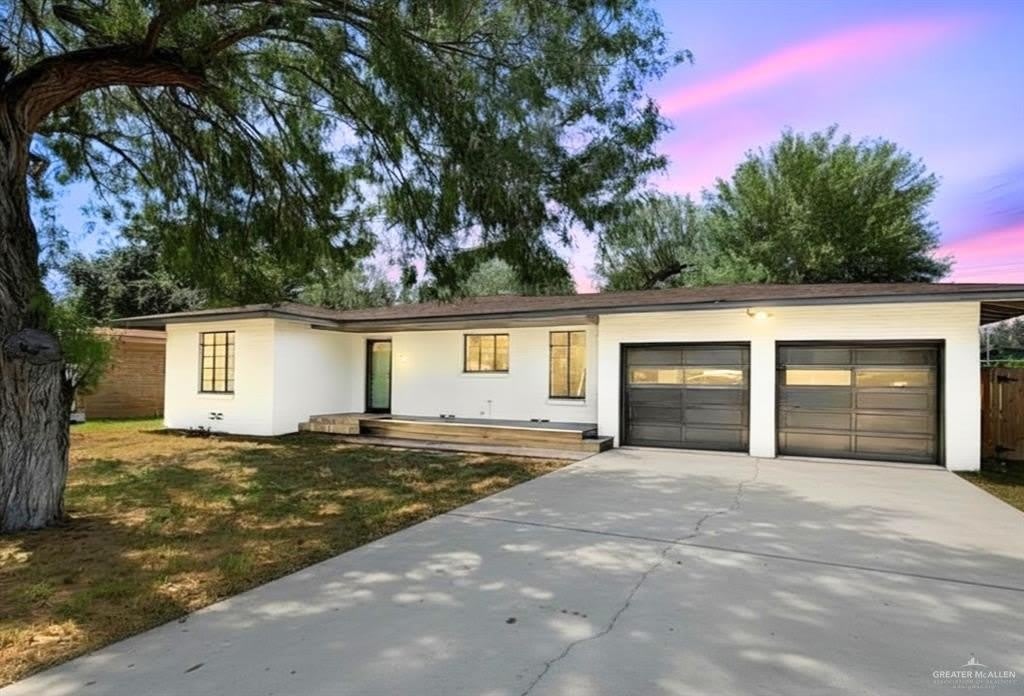 713 Vine Avenue – photo 1