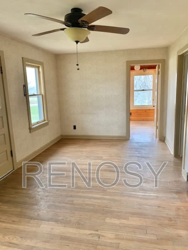 6925 NE 12TH AVE – photo 2