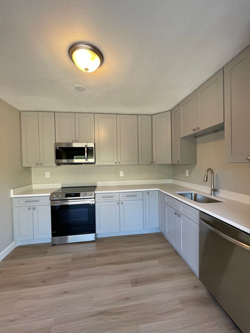 Beautiful 4 bed 2 Bath house in Aurora – photo 3