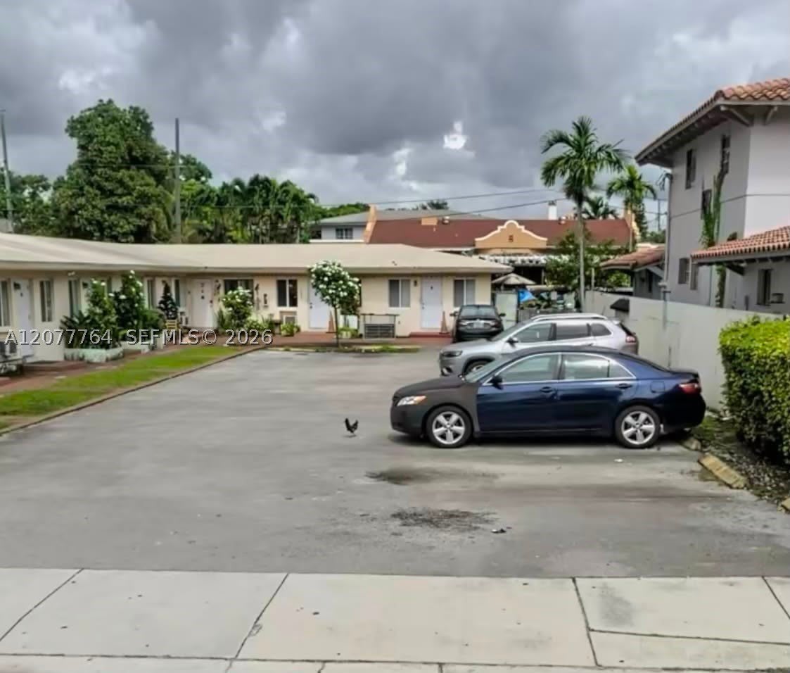 2465 W Flagler St – photo 1