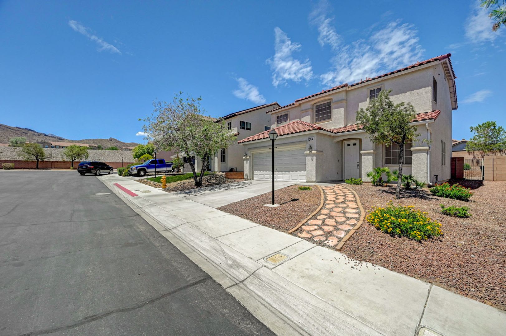 This delightful two-story 3 bedrooms 2.5 Baths home offers a generous 2,024 square feet of living space – photo 2