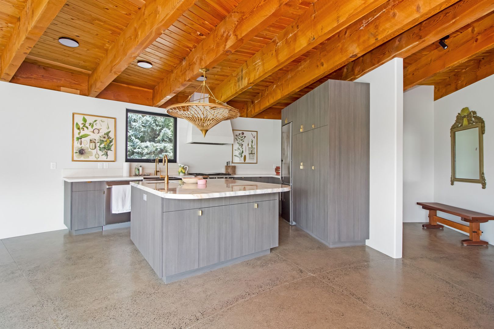 A One Of A Kind Architectural Retreat Tucked Into The Privacy Of The Indian Creek Neighborhood In Hailey Idaho – photo 3