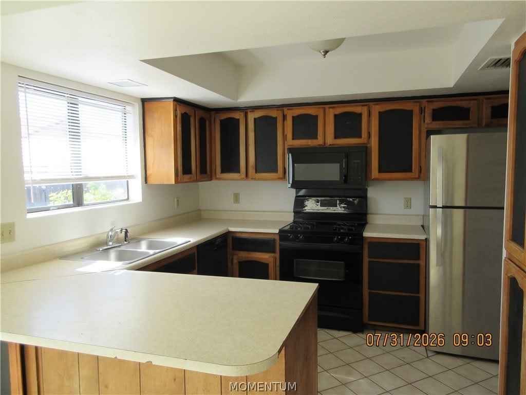 3574 N Wells Street – photo 3