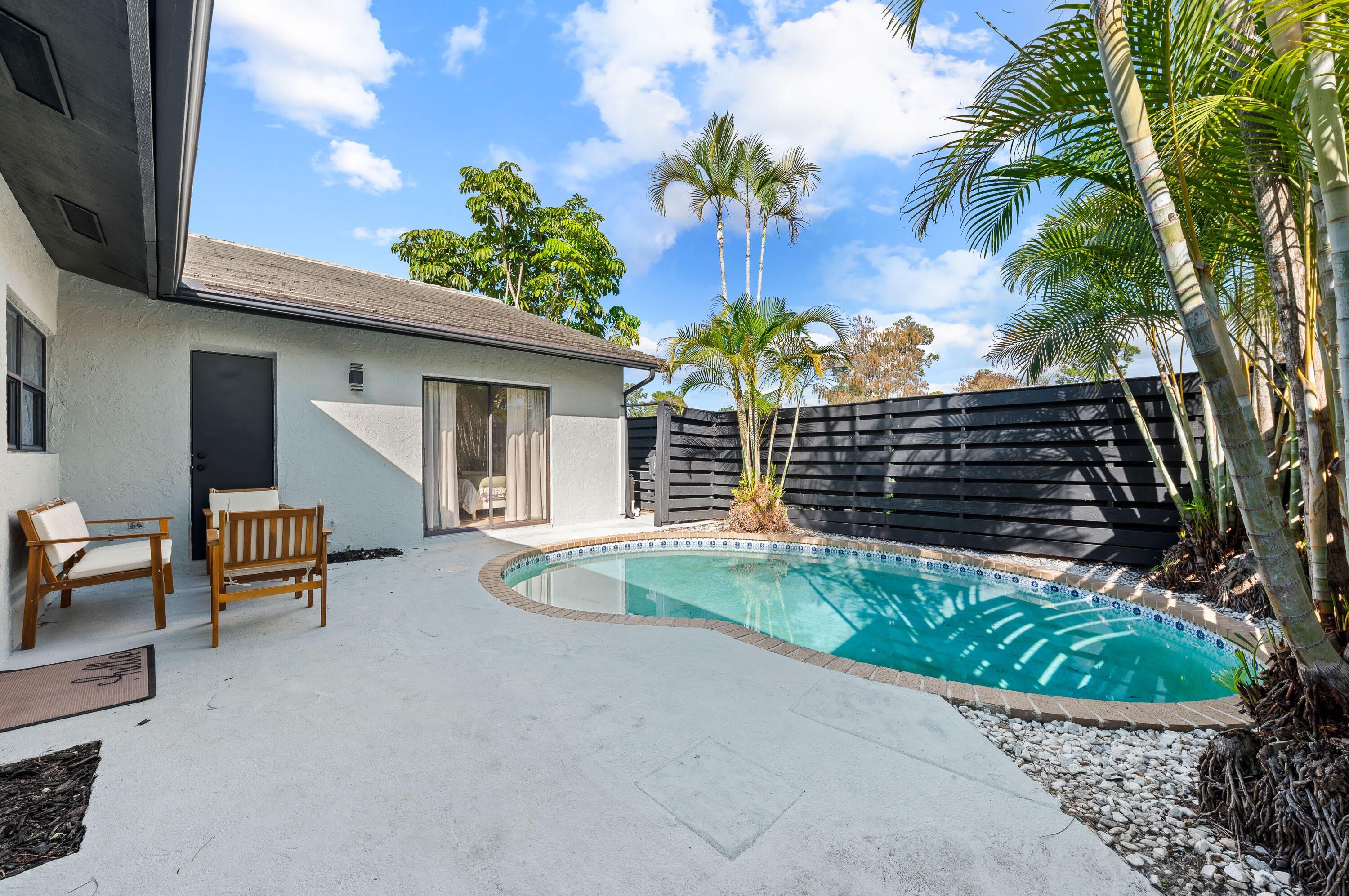 1277 Periwinkle Place – photo 3