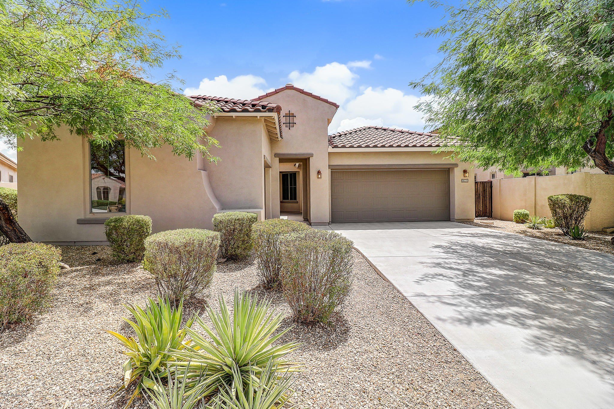 17665 W AGAVE Road – photo 1