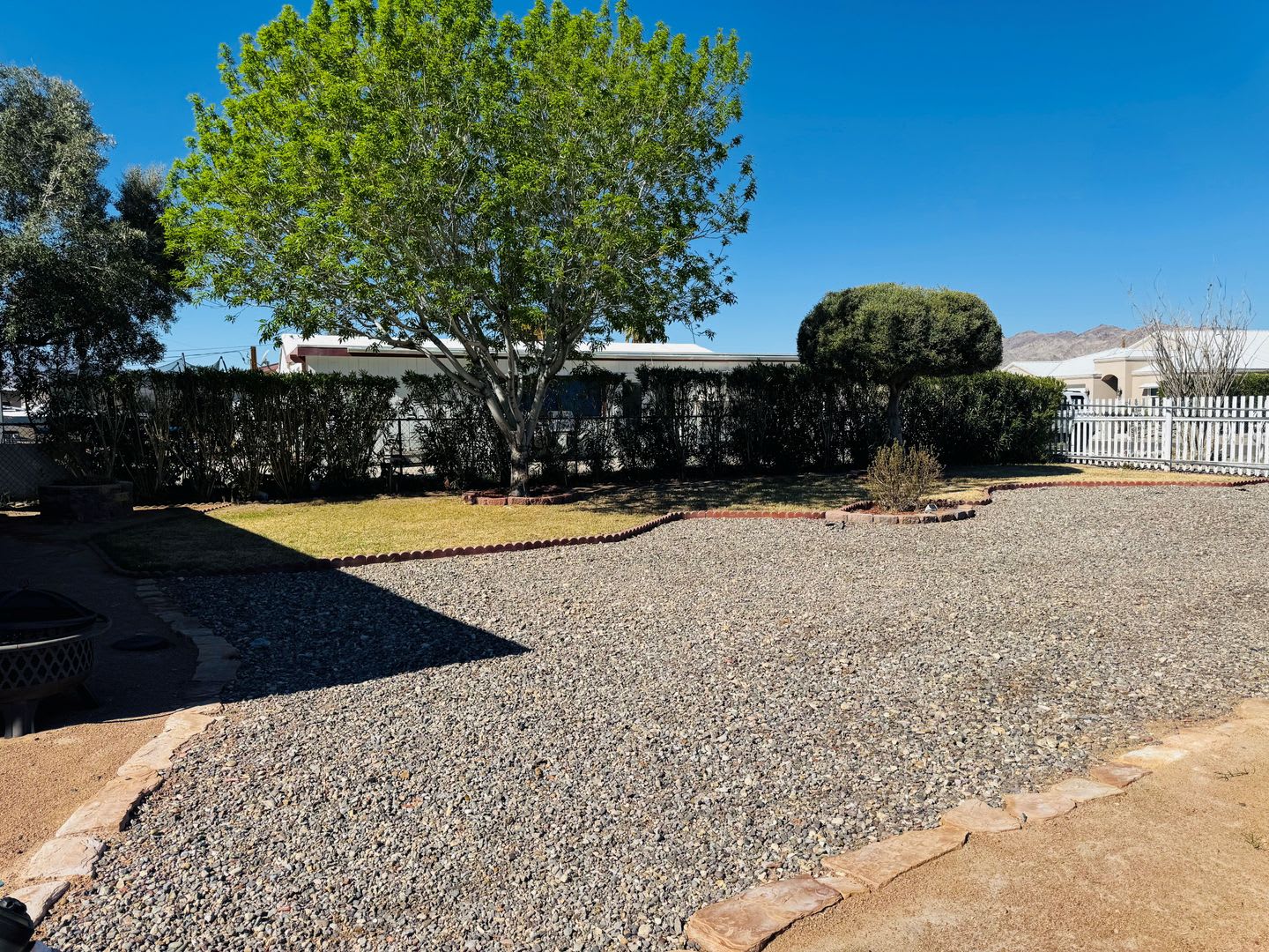 Charming 2-Bedroom Home Near the Colorado River with RV Parking- SHORT or LONG Term – photo 3