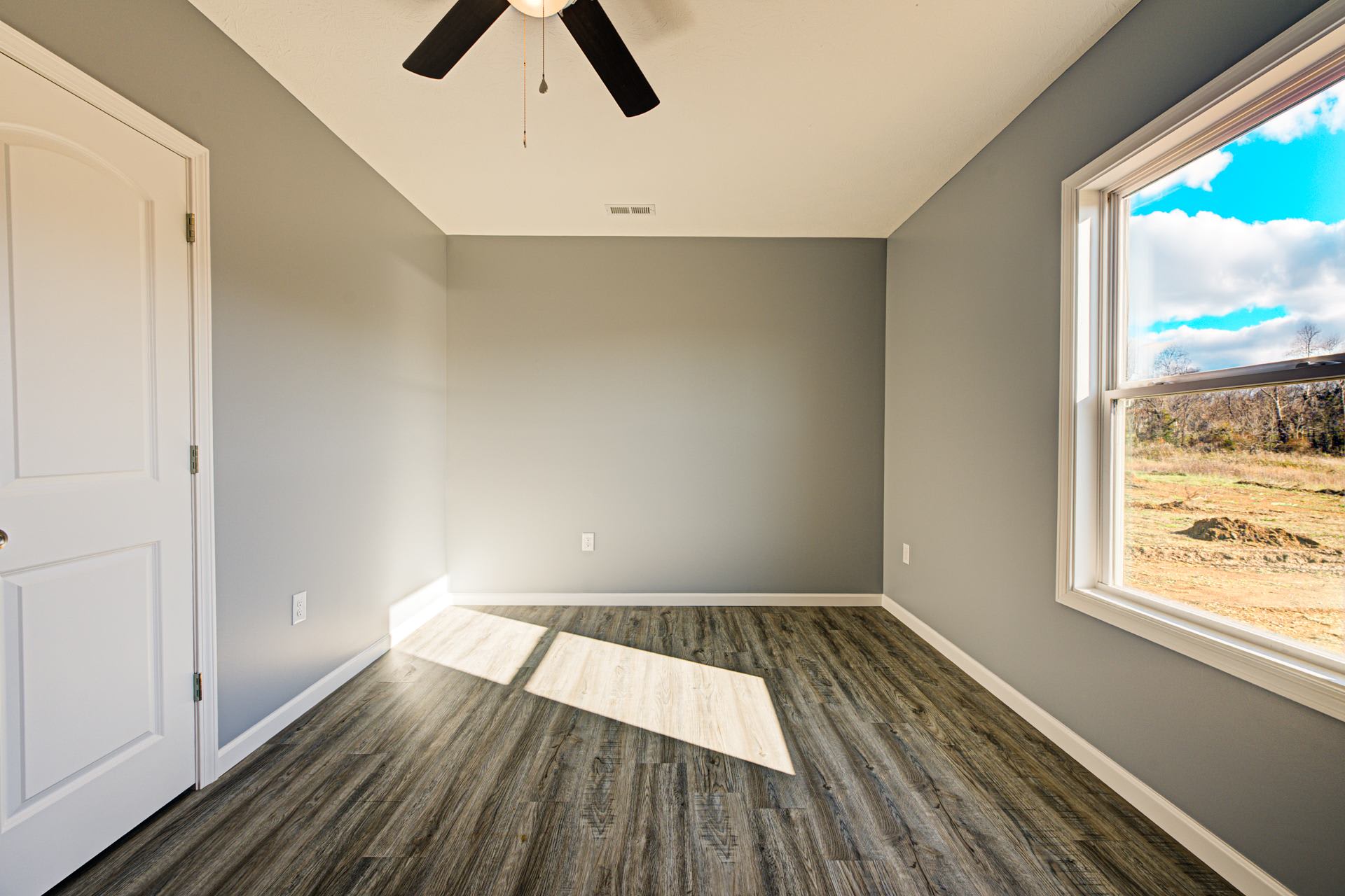 160 Shirley Boulevard – photo 5
