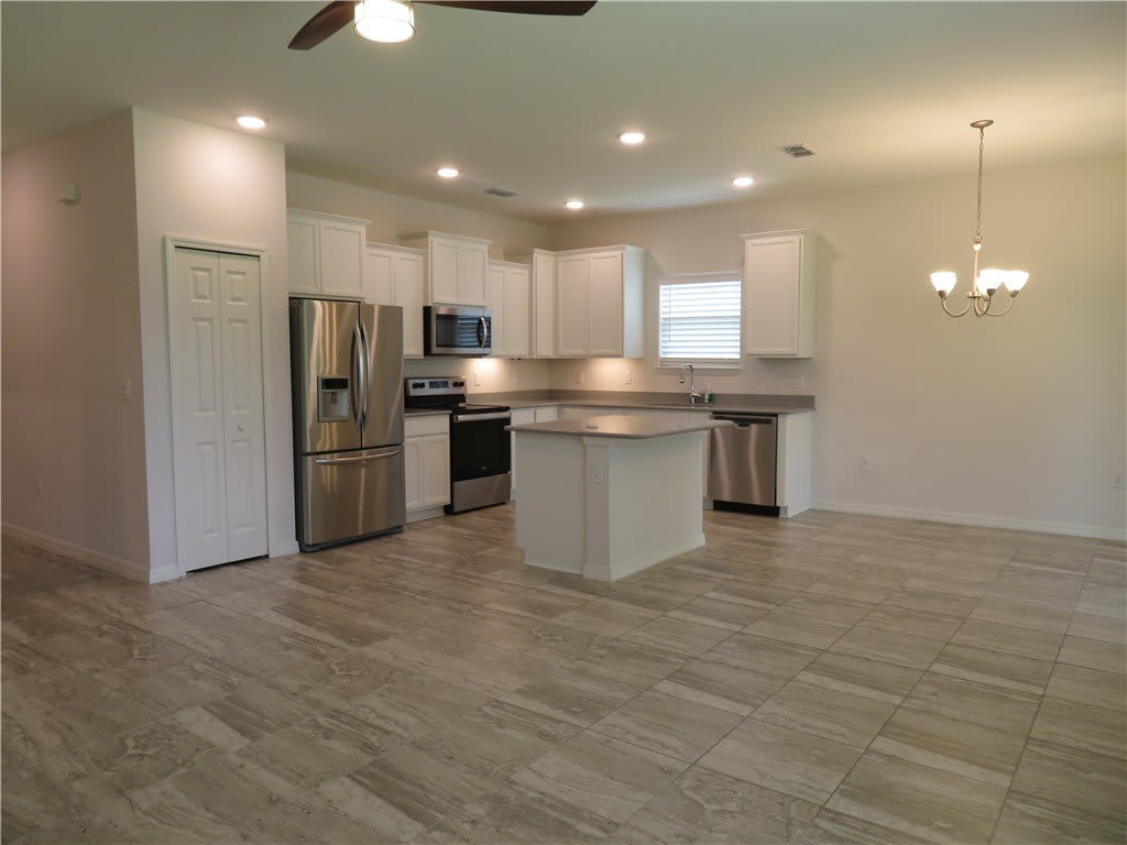 368 Sandcrest Circle – photo 2