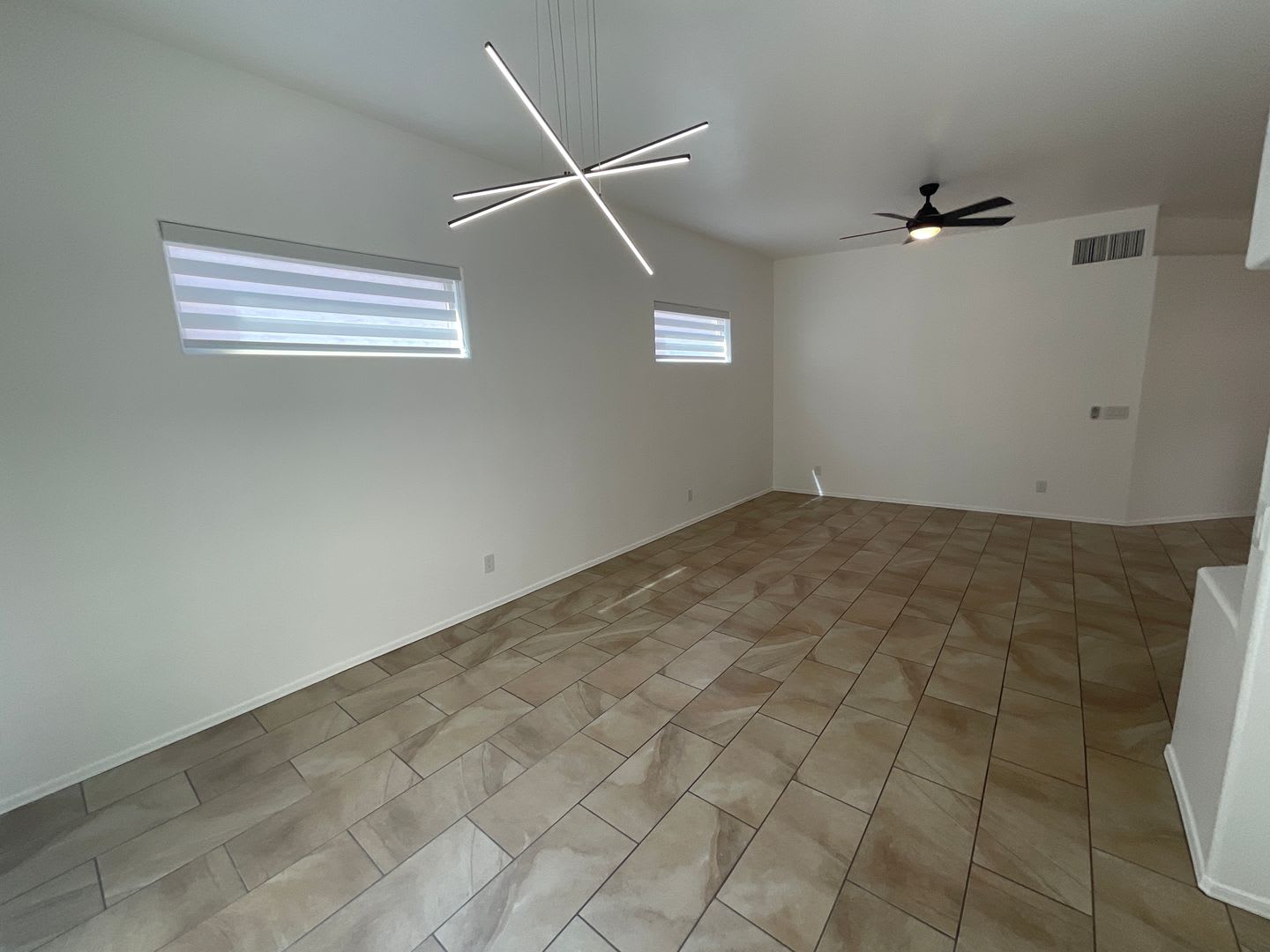 Convenient gated community – photo 5