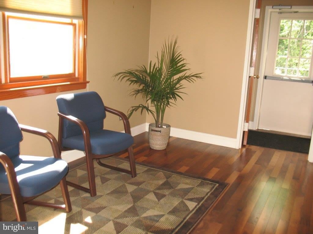 2120 BELLEMEAD Avenue – photo 1