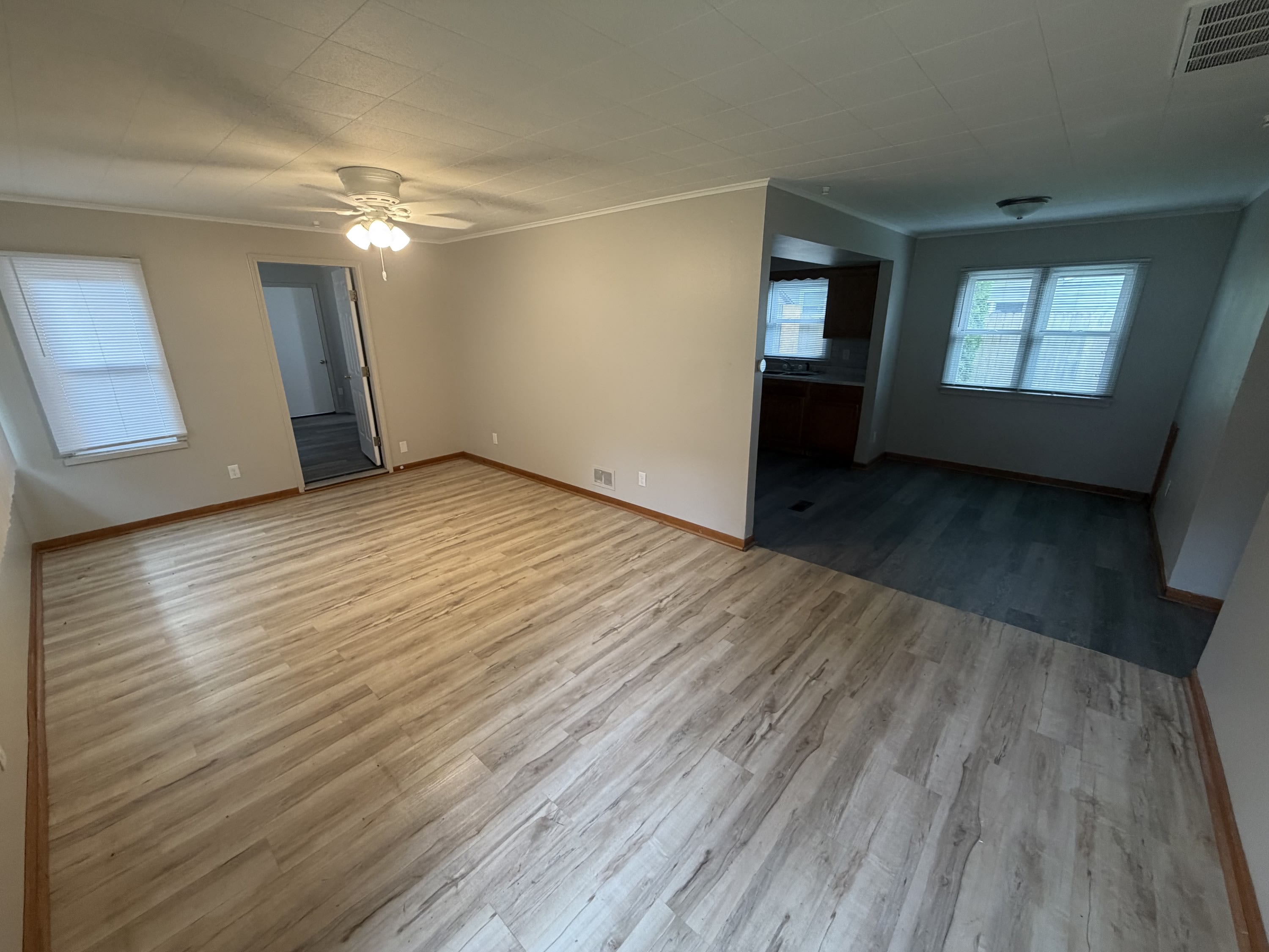 508 East Buckner Street – photo 5