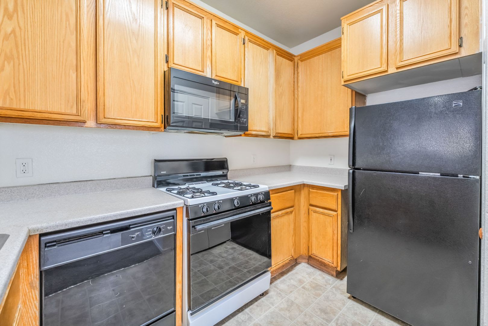 Gated Community Condo with Resort-Style Amenities & Effortless Living! – photo 5