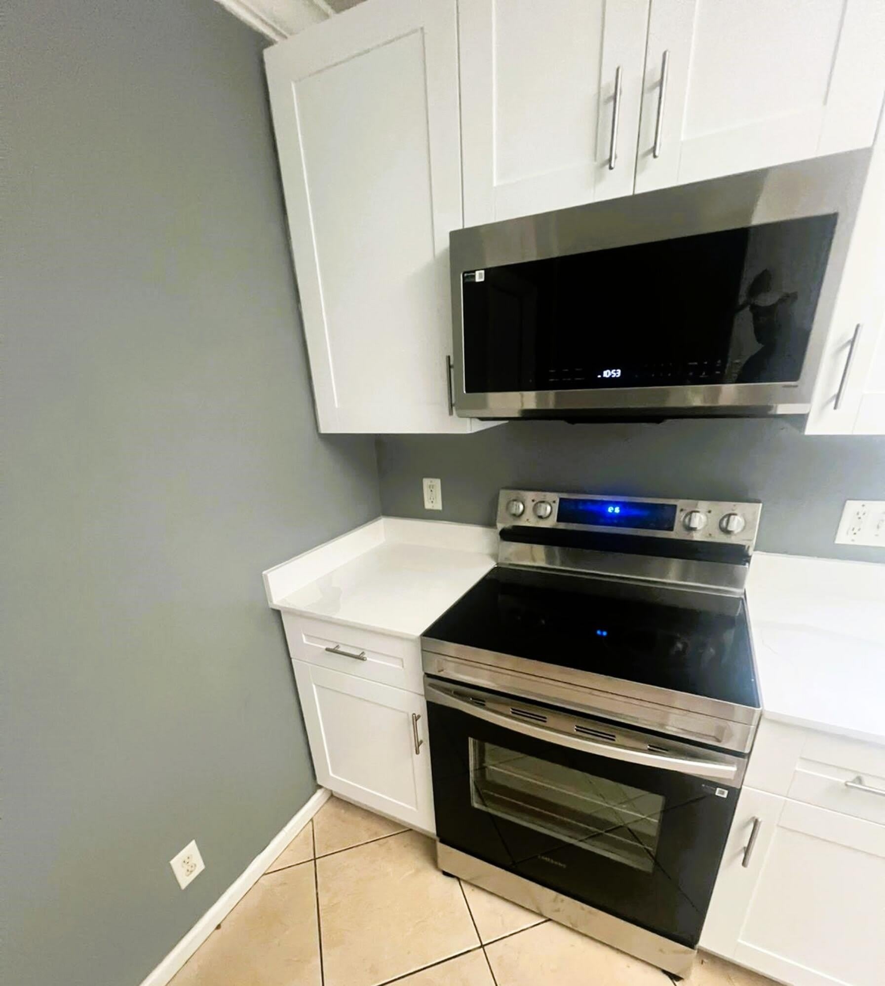 11290 SW 20TH Street – photo 4