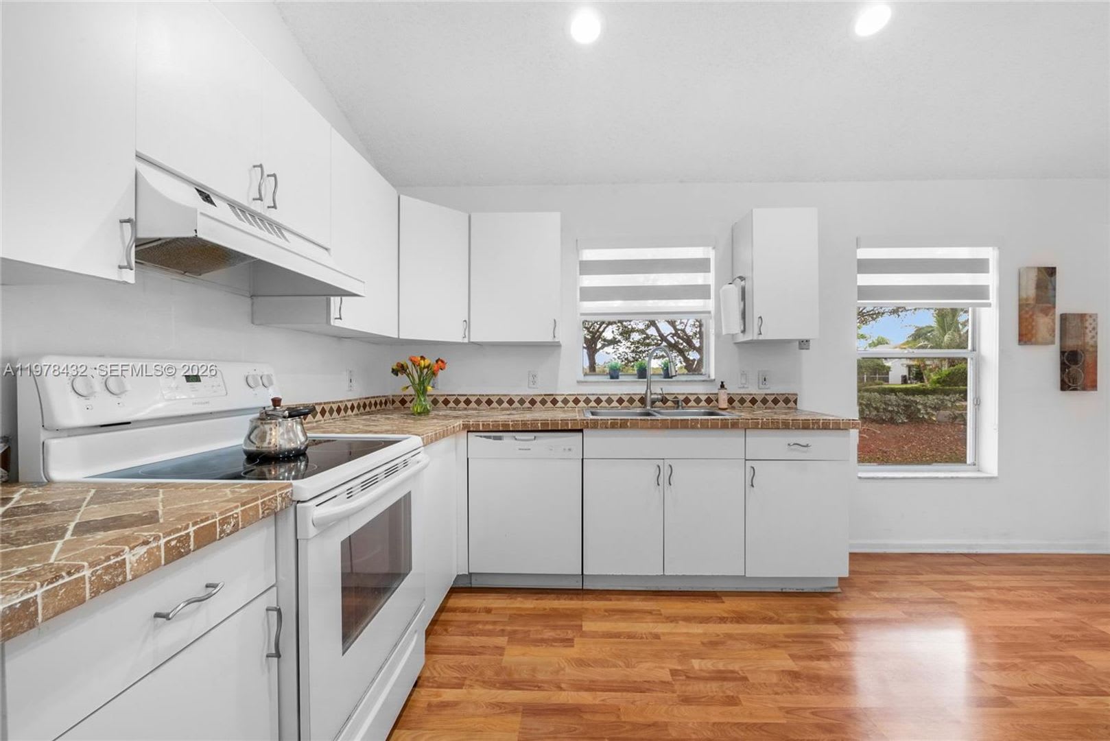 2020 SE 5th Place 2020, Homestead, FL 33033 – photo 2