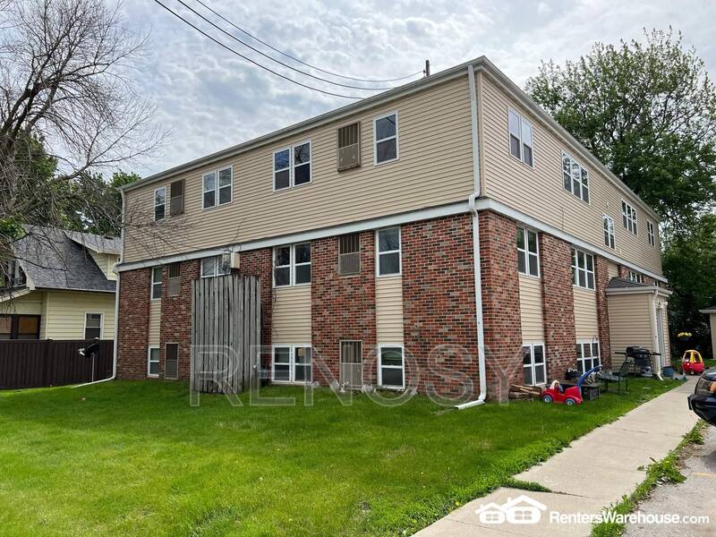 303 S Madison St – photo 3