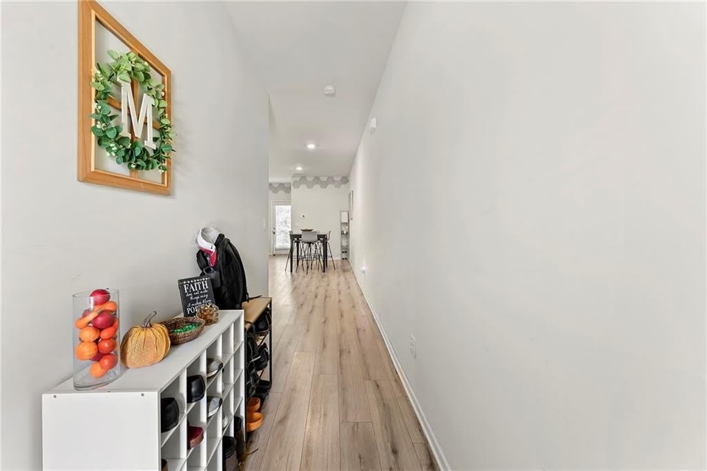 1840 Fabian Way SW – photo 2