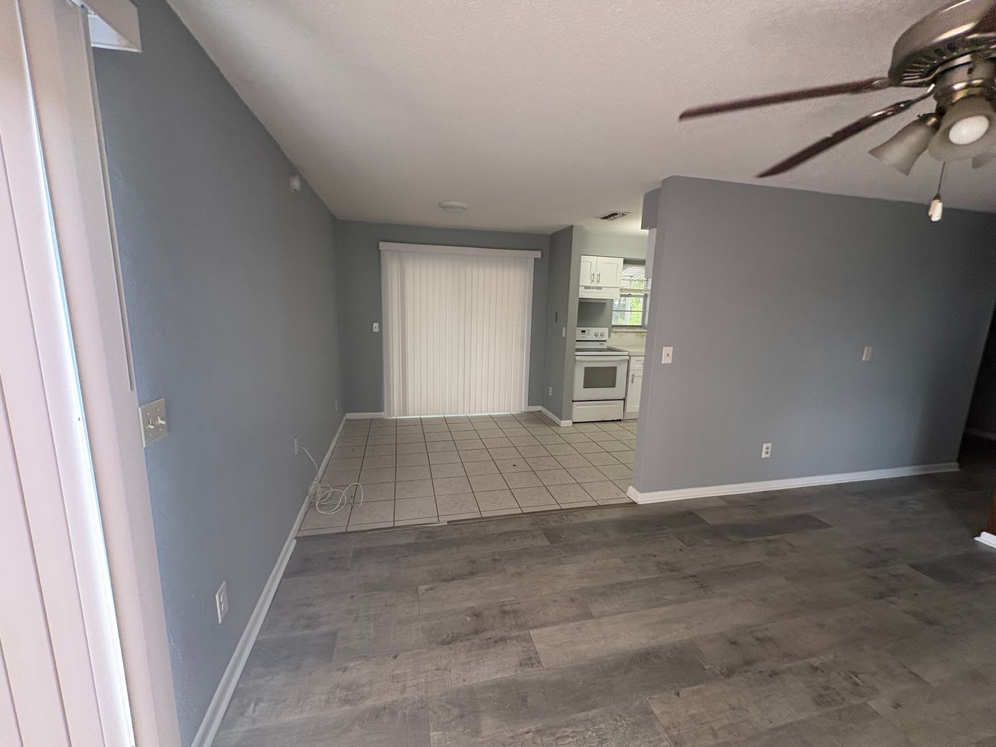 Renovated SFH 3 Bedroom Home Available Now – photo 5