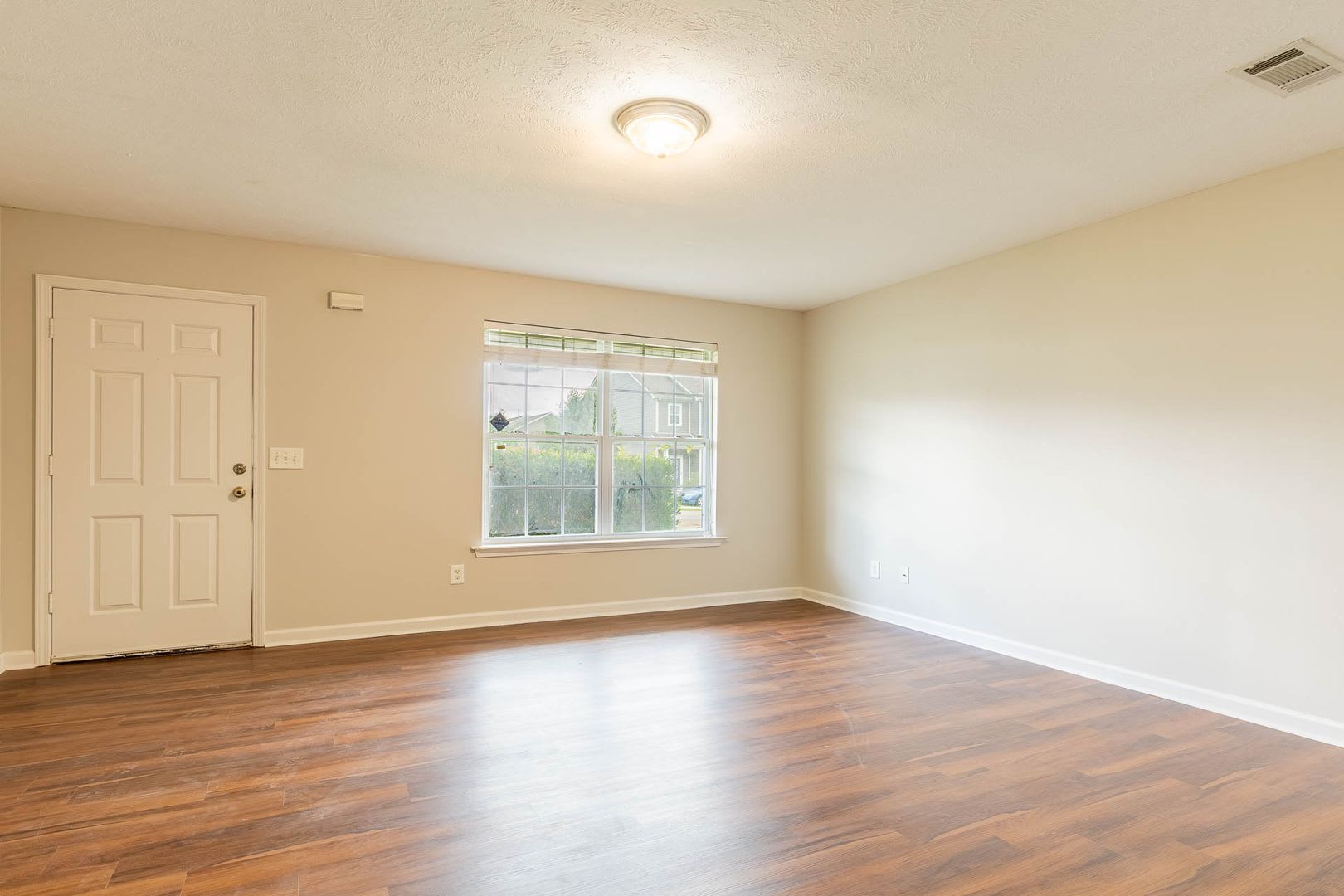 752 Holland Ridge – photo 5