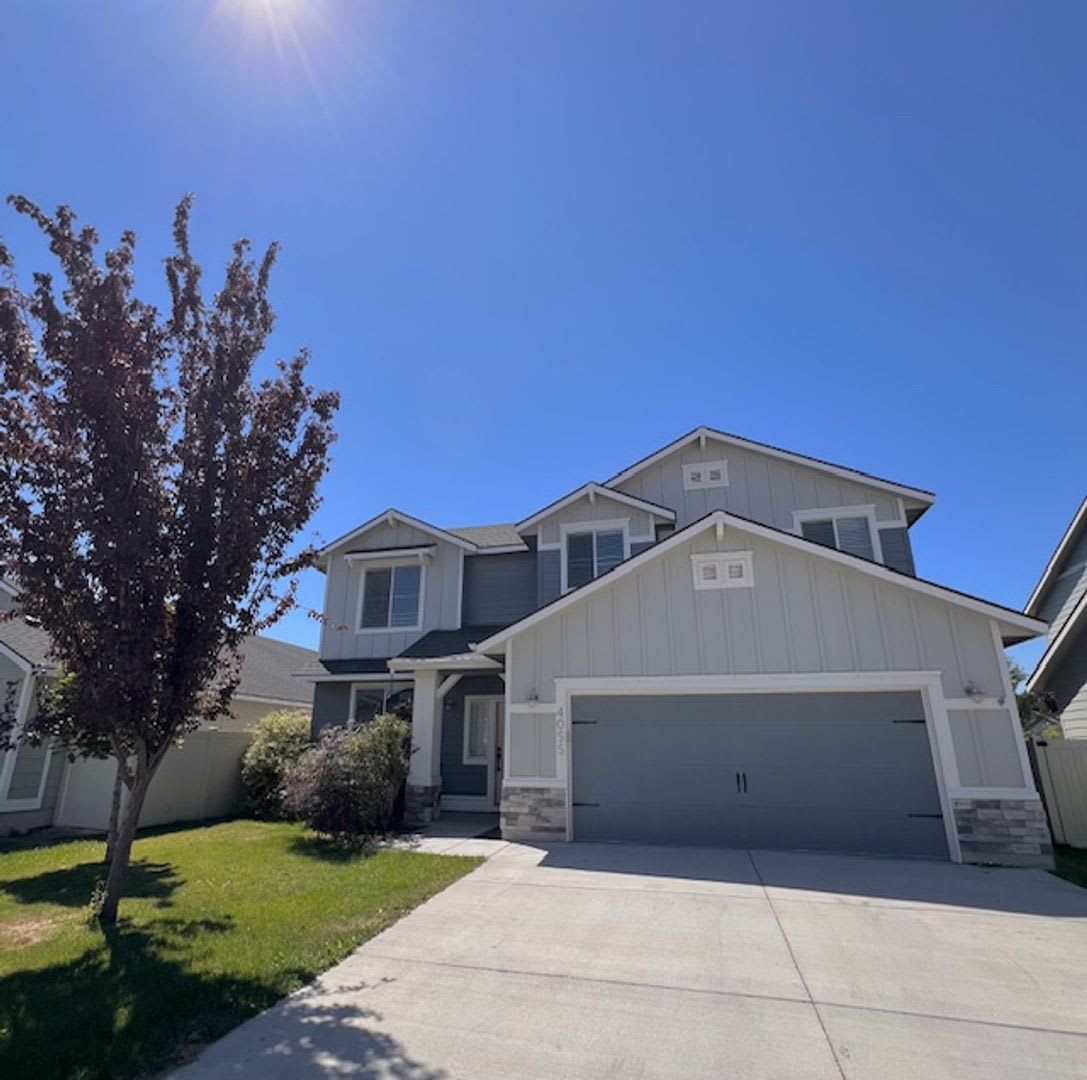 Beautiful 4 Bed, 2.5 Bath Plus Office in South Meridian – photo 2