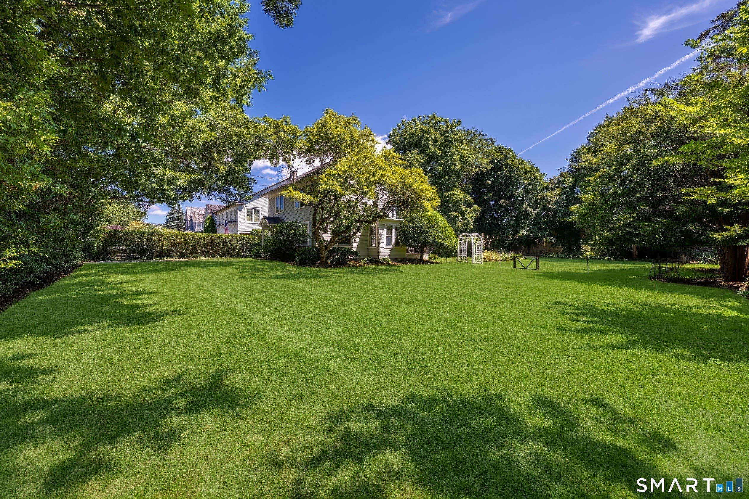 12 Roosevelt Road – photo 4