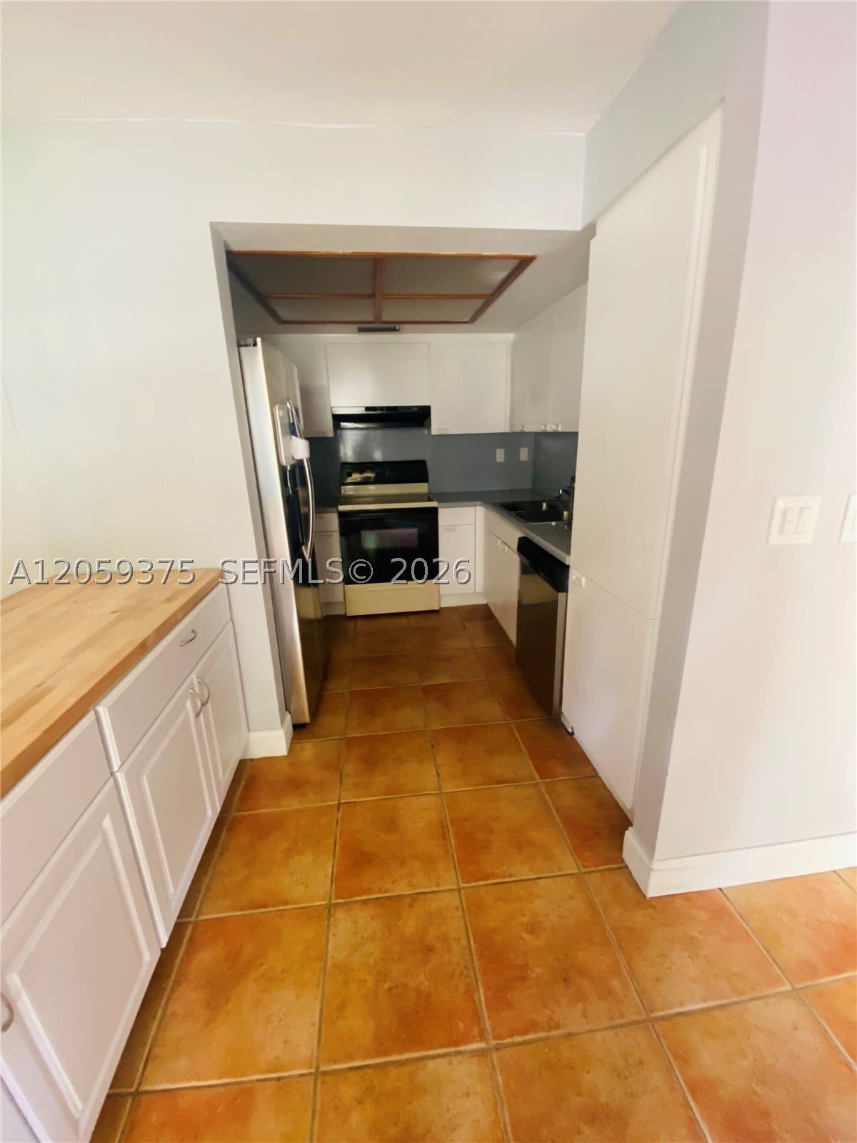 8810 SW 123rd Ct – photo 4