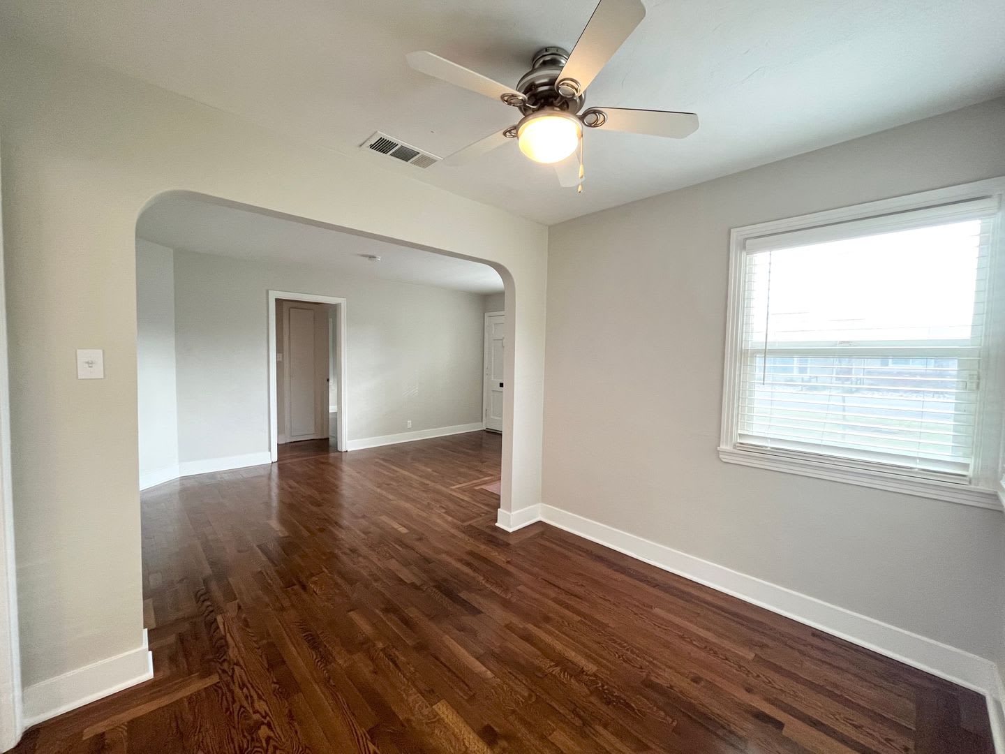 ARDEN ARCADE Two Bedroom Single Family Home – photo 4