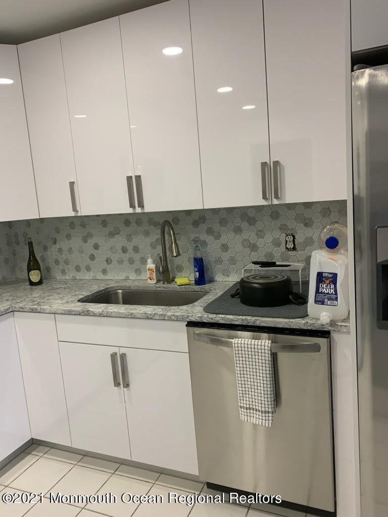 16 Cedar Avenue – photo 5