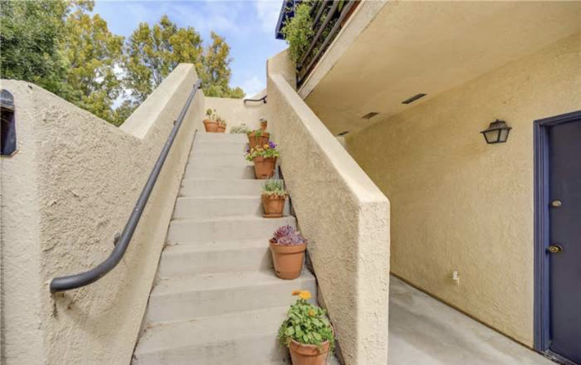 1257 Iris St Unit 3 – photo 2