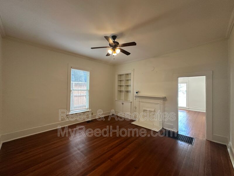 1042 Blythe Street – photo 3