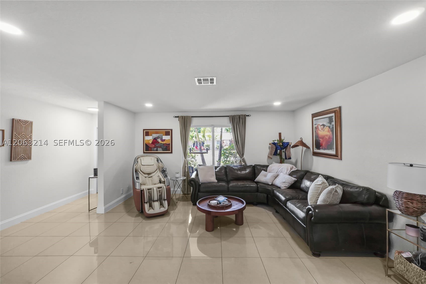 3701 NW 114th Ave – photo 3